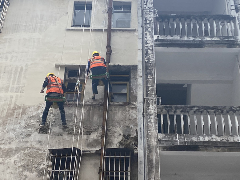 膩子為什么會發黃？